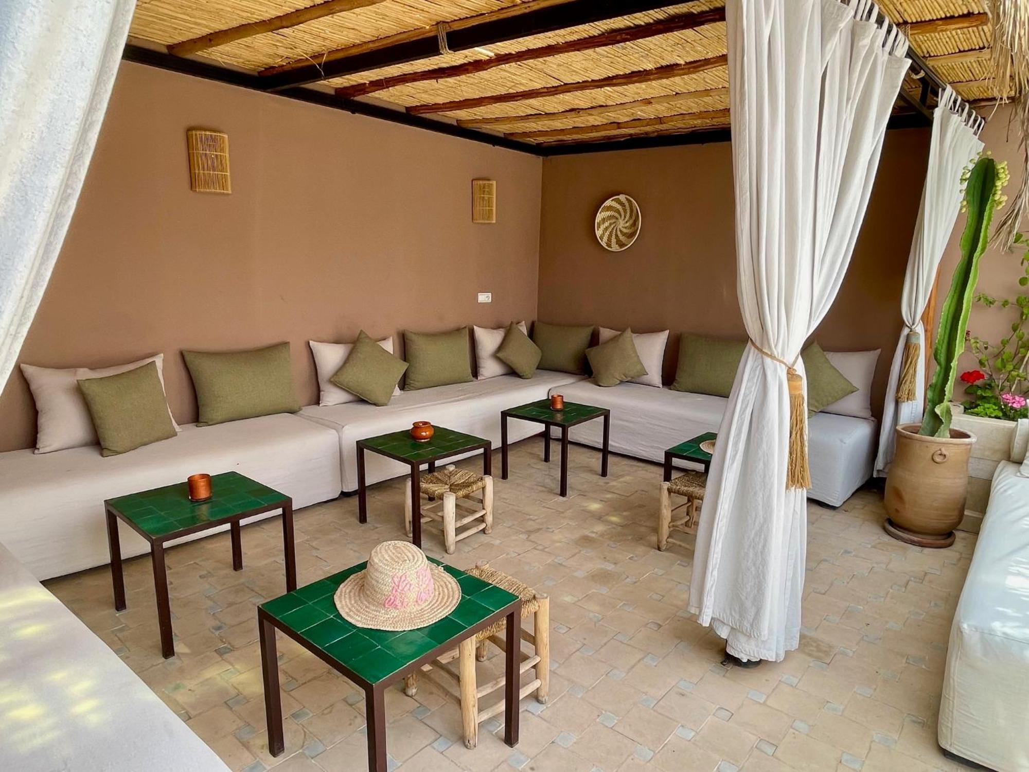 Hébergement de vacances Shanam Location Privative *